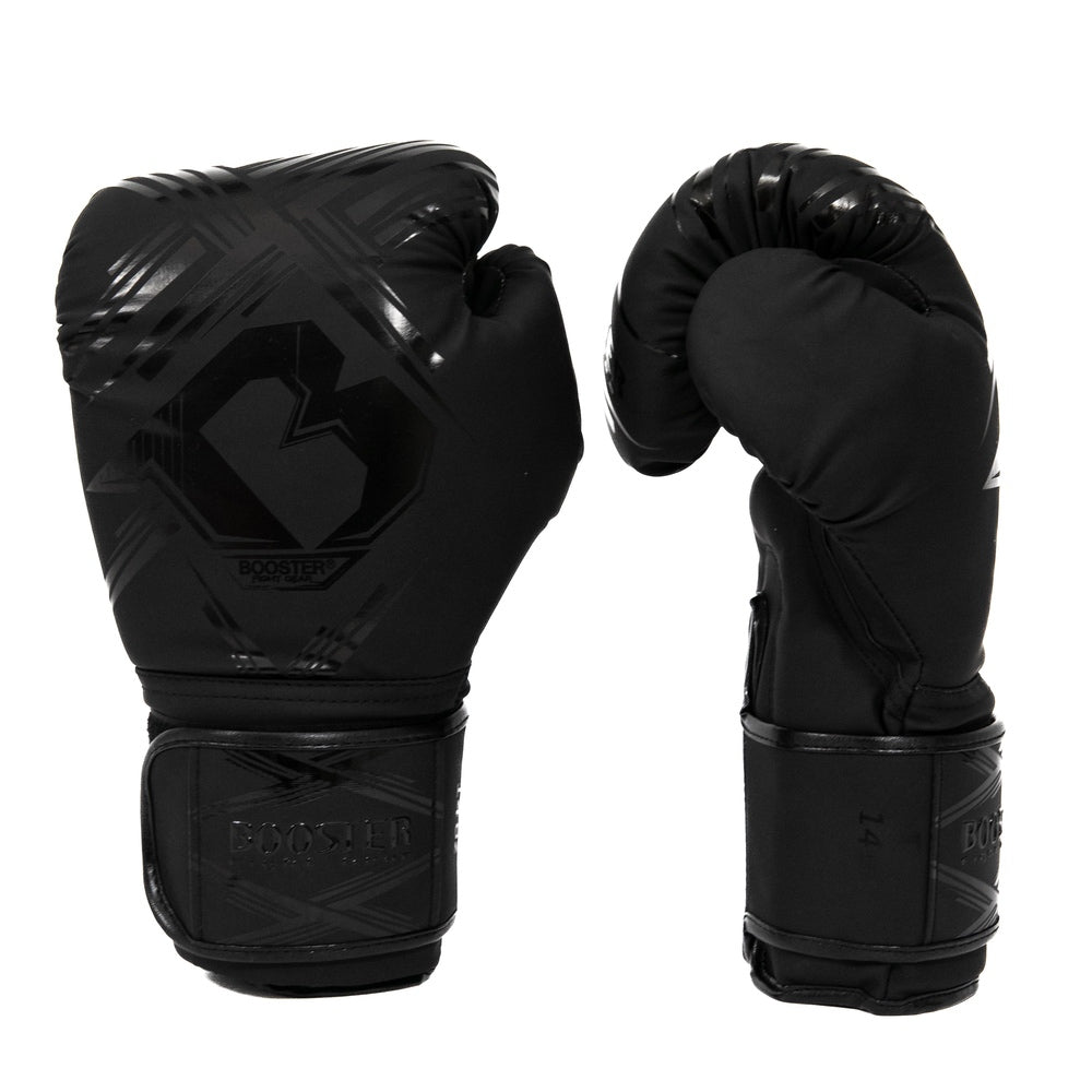 Paar schwarze BFG Alpha Black Boxhandschuhe für Frauen leicht angewinkelt dargestellt