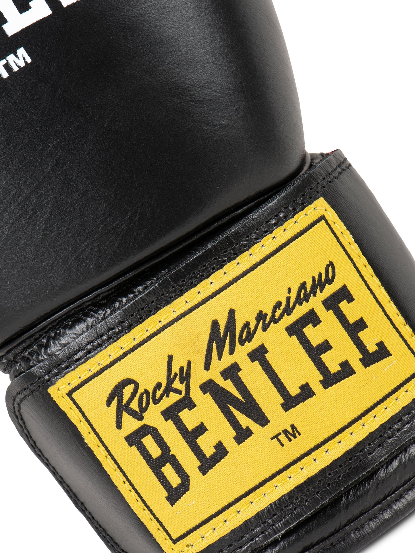 FIGHTER Boxhandschuhe Schwarz, ideal für sicheren Halt an der weiblichen Hand