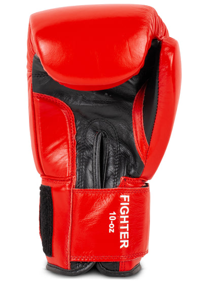 BENLEE FIGHTER Boxhandschuh in Rot, Nahaufnahme des Rindsleders