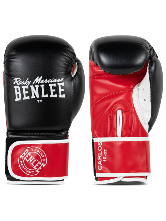 Paar CARLOS Boxhandschuhe mit unterschiedlichen Logo-Prints, sportliches Statement