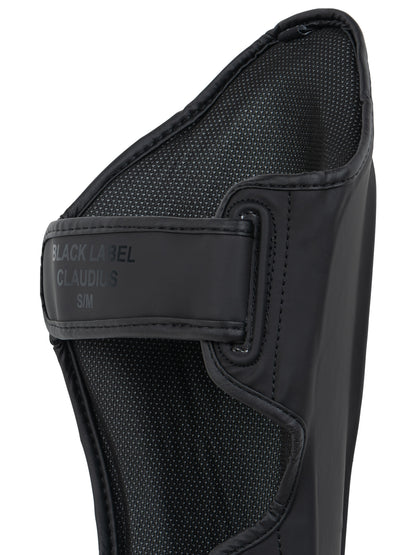 CLAUDIUS Schienbeinschoner Schwarz, ausgewählt für Frauen und maximale Sicherheit beim Kicken