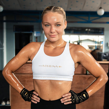 Sport-BH Thessalia v2.0, ausgewählt von STRIKE HER für sicheren Halt bei kämpfenden Frauen